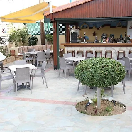 Apartament Kiriakos *