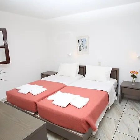 Kiriakos Apartment Stalida